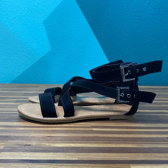 TOP Moda Black Sandals - Picture 5 of 13